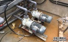 問:抽磷酸什么樣的料漿泵合適?哪種好???